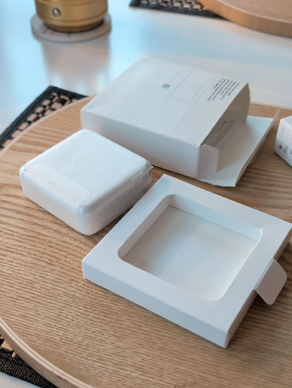 Apple White USB-C 61W Power Adapter with White USB-C Charge Cable